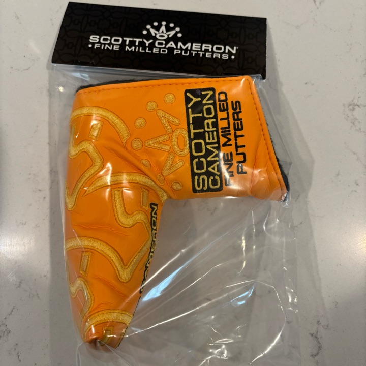 Scotty Cameron Jackpot Johnny Headcover | MULLIE Golf Scotty Cameron Jackpot Johnny Headcover | MULLIE Golf
