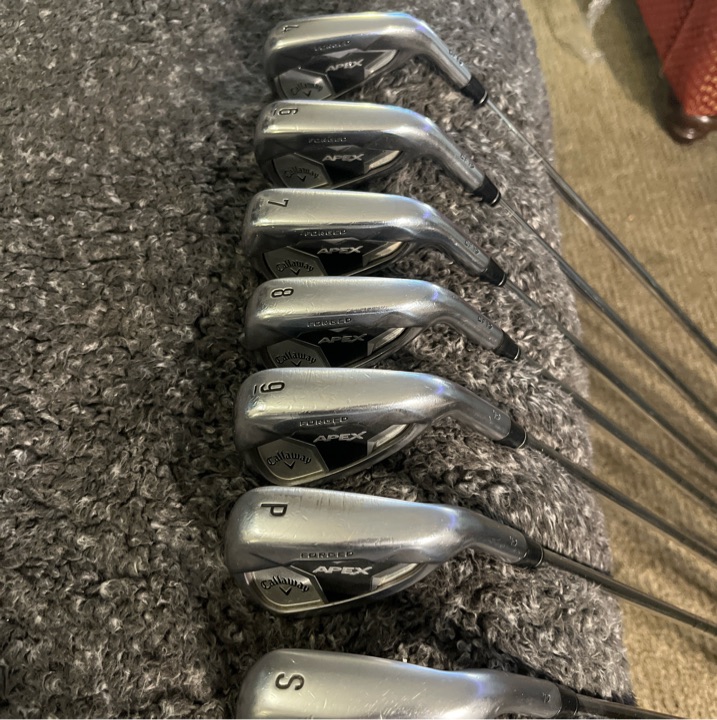 Slightly used Callaway apex 21