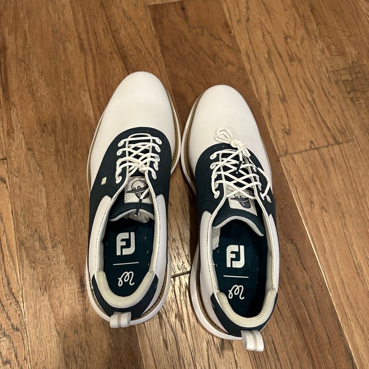 Malbon X Footjoy Tradition Brand New size 13 | MULLIE Golf Malbon X Footjoy Tradition Brand New size 13 | MULLIE Golf