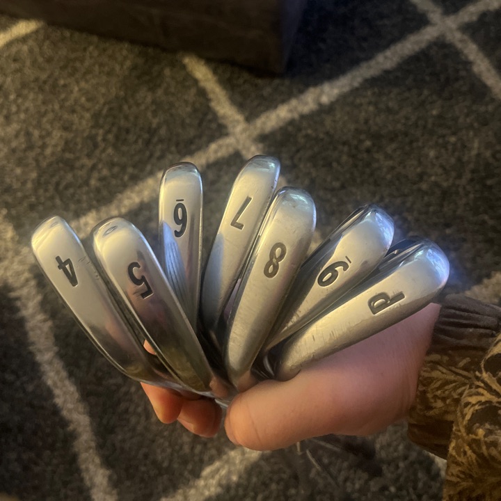 Titleist 714 AP2 Forged 4-PW