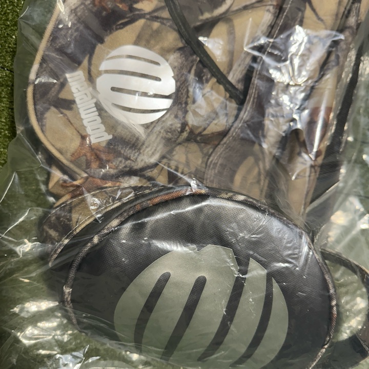 Metalwood Studio Camo Golf Bag