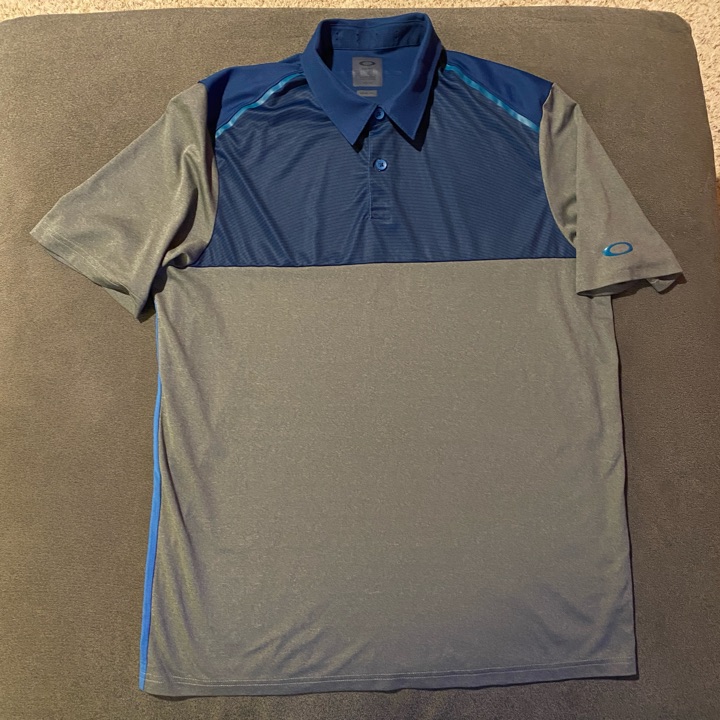 Oakley Golf Polo Set Size Medium