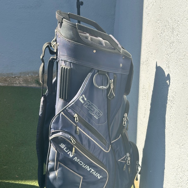 Sun Mountain 14-way Stand Bag