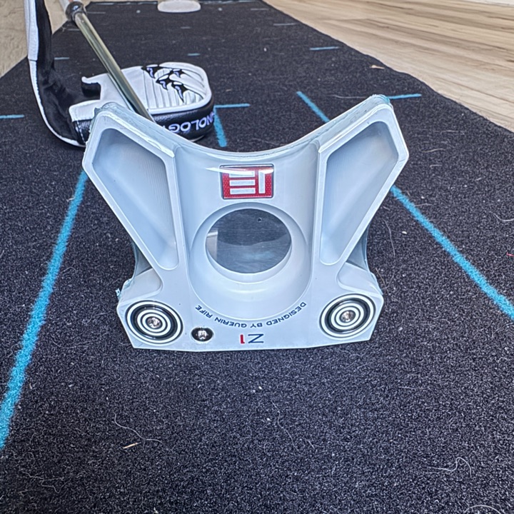 Limited U.S.A edition Evnroll Z1