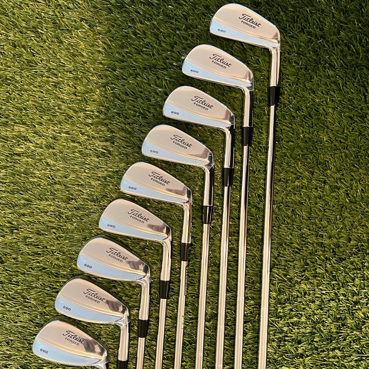 RARE Set fer à repasser de golf Titleist 690MB 690 MB forgé 3-Pw 8 pièces DG S30